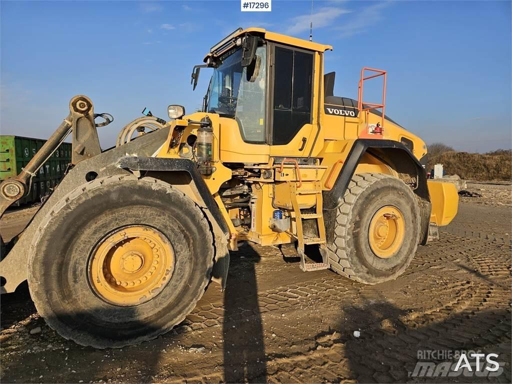 Volvo L180H لوادر بعجل