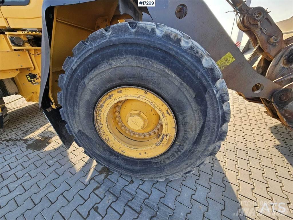 Volvo L180H لوادر بعجل