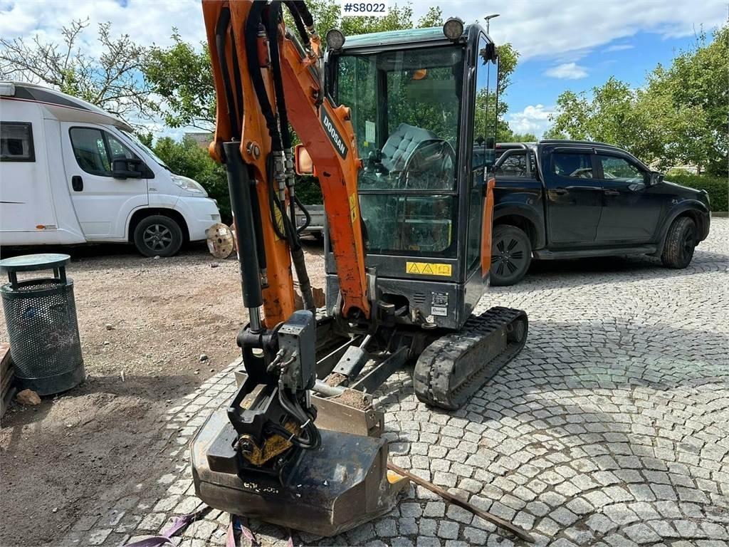 Doosan DX19 حفارات صغيرة أقل من 7 طن (حفارات صغيرة)