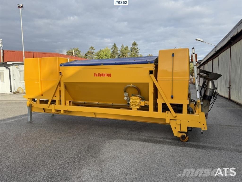 Falköping CLC-647 منقولات