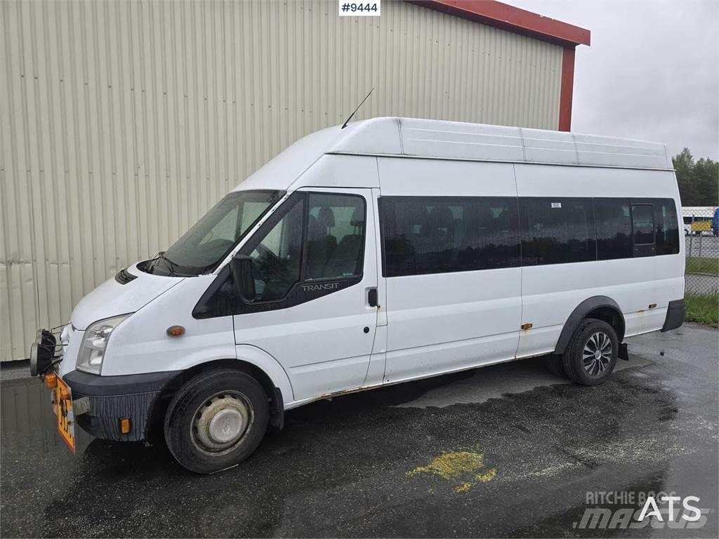 Ford Transit حافلة صغيرة