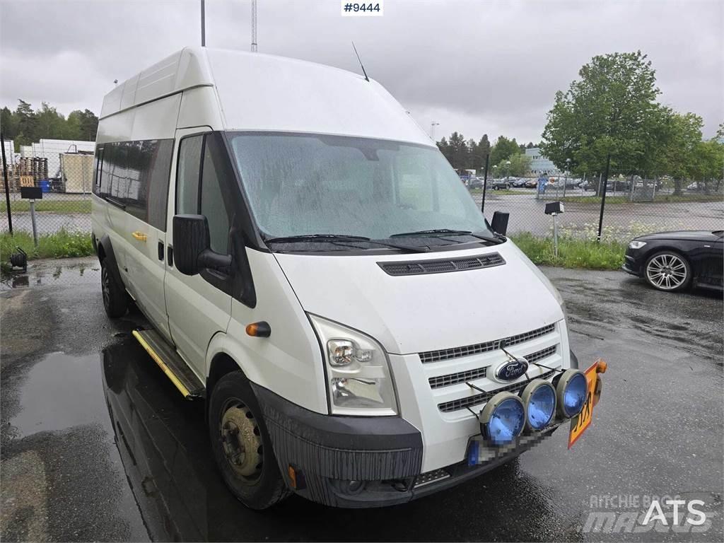Ford Transit حافلة صغيرة