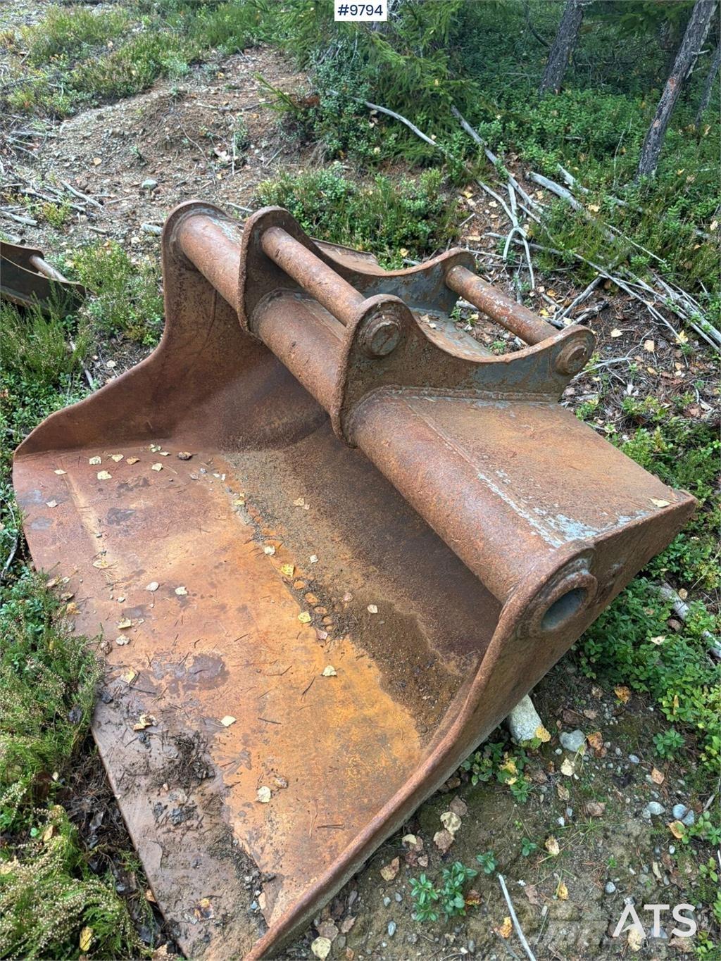 Götene RT 1800HD دلاء
