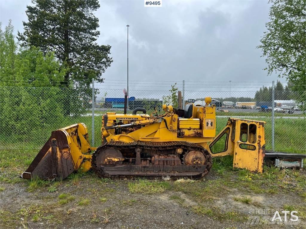 International L125 بلدوزرات مجنزرة