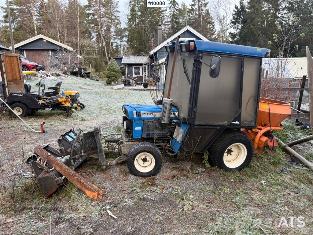 Iseki TX 2160 F-HST الجرارات