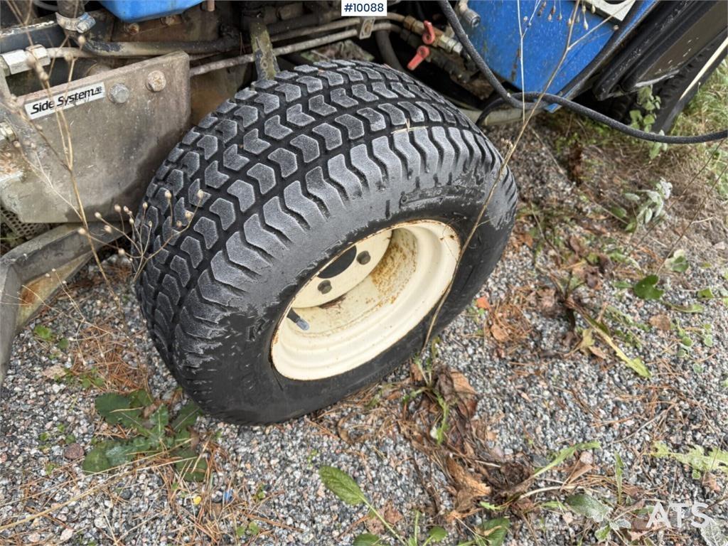 Iseki TX 2160 F-HST الجرارات