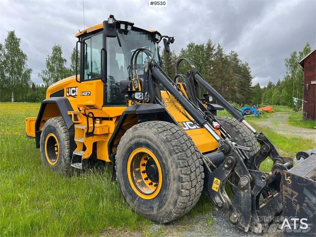 JCB 427 HT لوادر بعجل