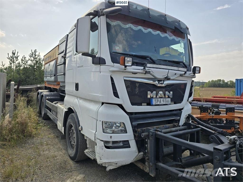 MAN TGX 25.500 شاحنات الرافعات الخطافية