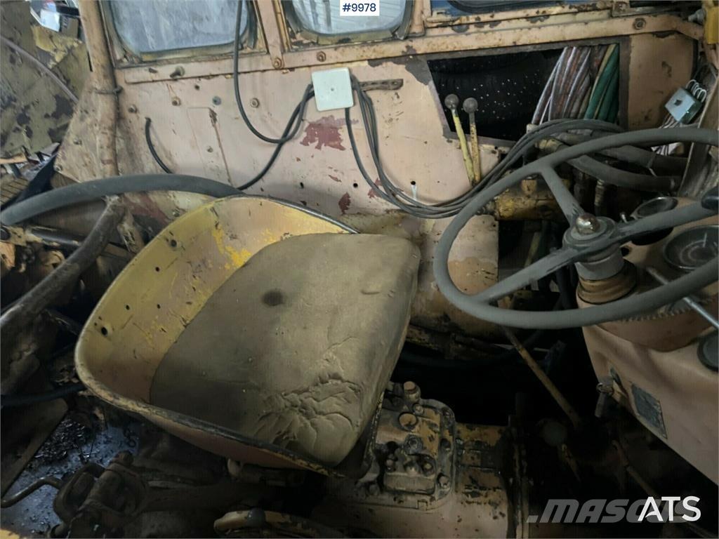 Massey Ferguson 203 الجرارات