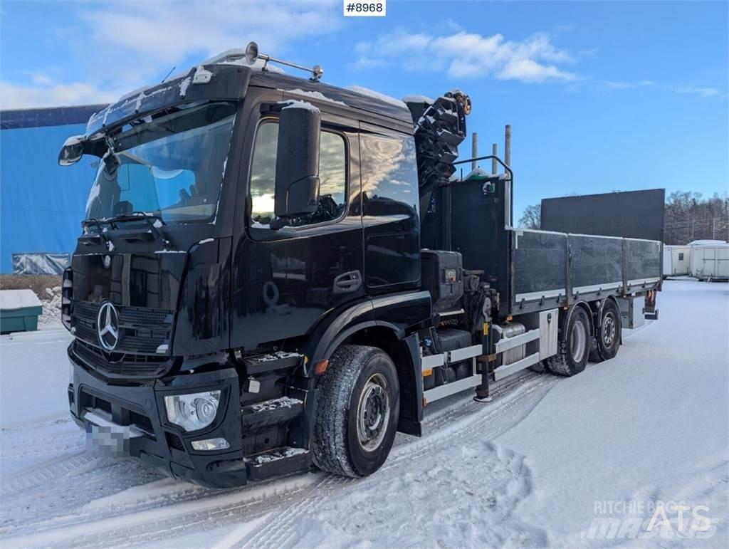 Mercedes-Benz Actros شاحنات الرافعات