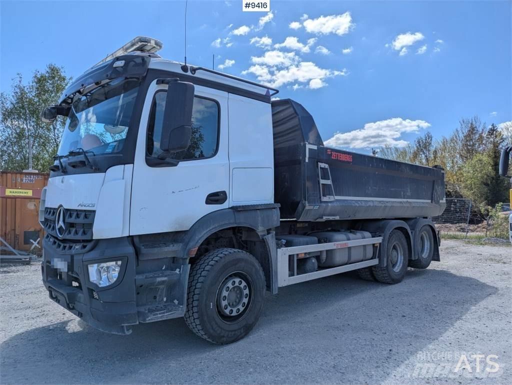 Mercedes-Benz Arocs شاحنات قلابة