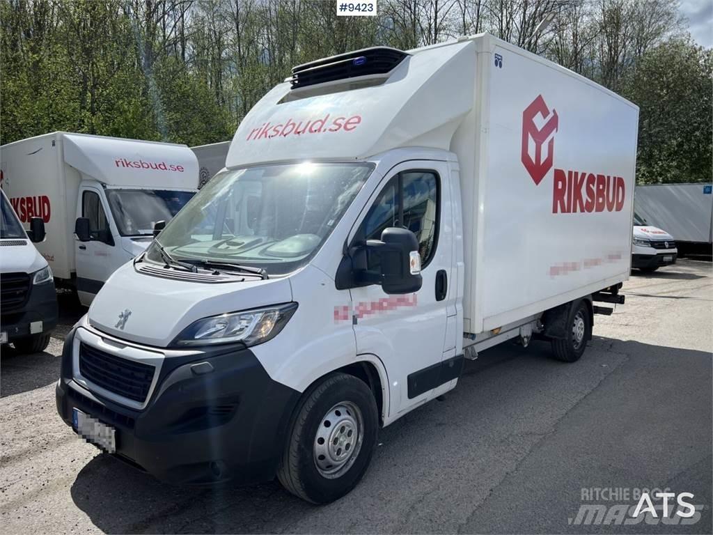 Peugeot Boxer شاحنات ذات هيكل صندوقي