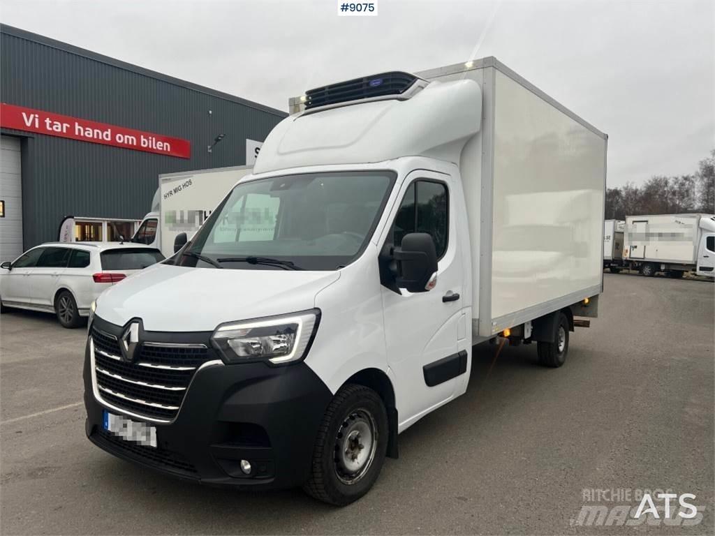 Renault Master شاحنات ذات هيكل صندوقي