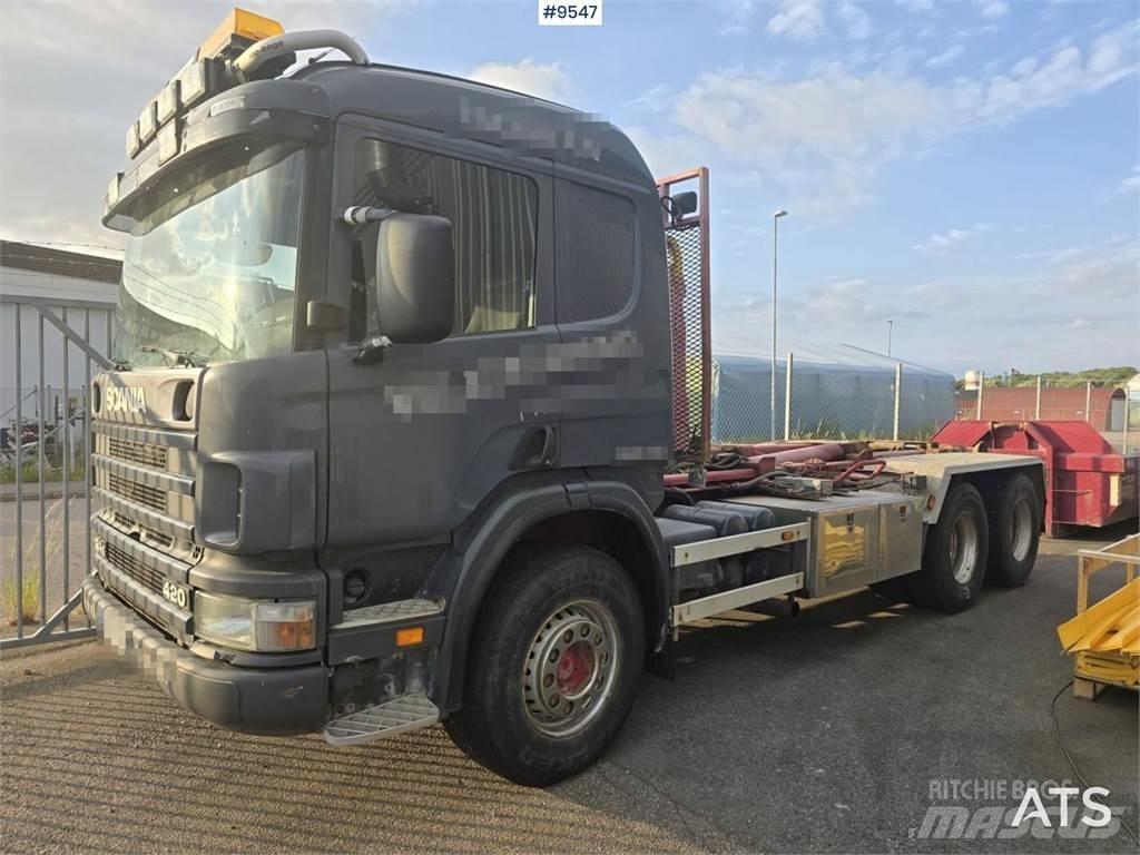 Scania P124 شاحنات الرافعات الخطافية