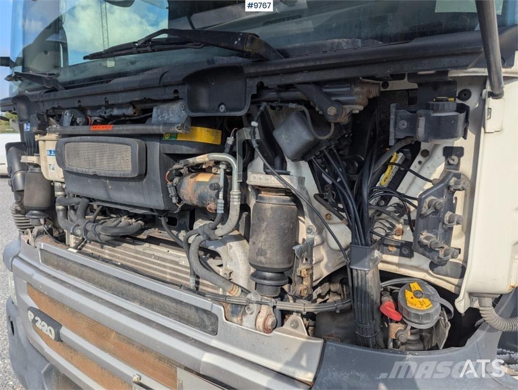 Scania P320 شاحنات ذات هيكل صندوقي
