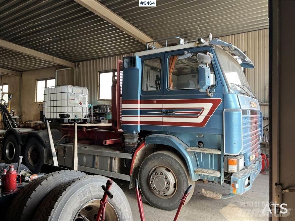 Scania R143 شاحنات الرافعات الخطافية