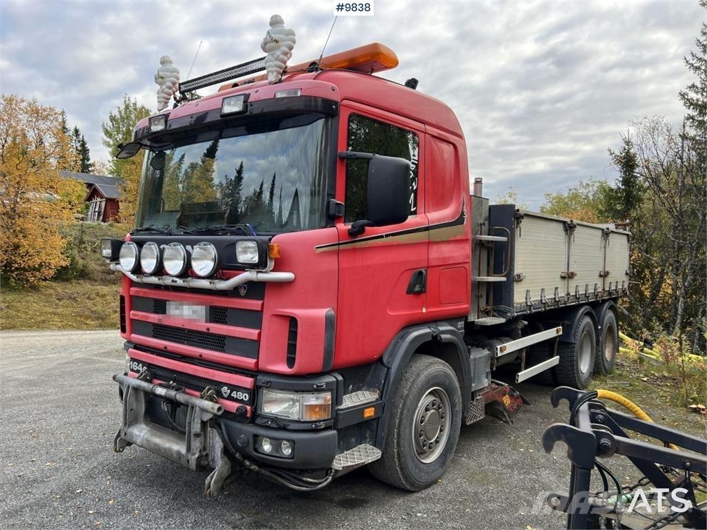 Scania R164GB6x2NZ480 شاحنات قلابة