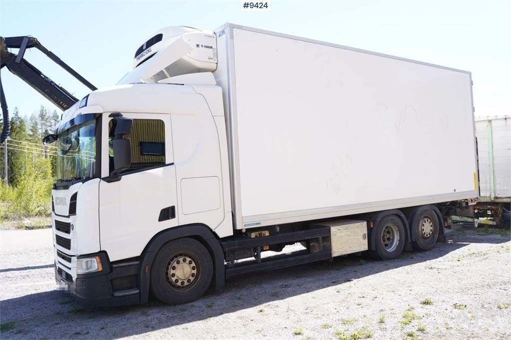 Scania R450 حاويات تبريد