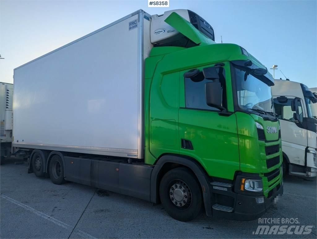Scania R450 6X2 شاحنات ذات هيكل صندوقي