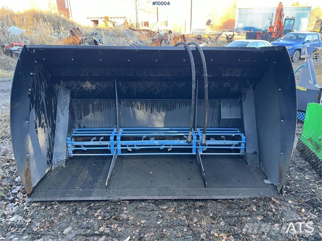 SE Equipment 114080 دلاء