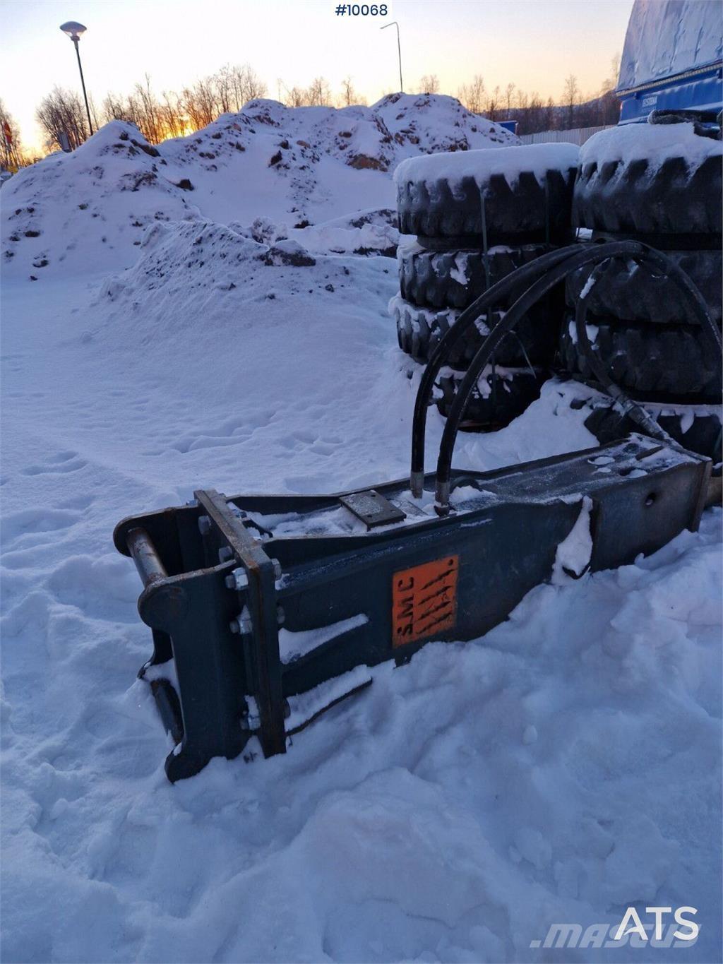 SMC Hydraulic Hammer مطارق / كسارات