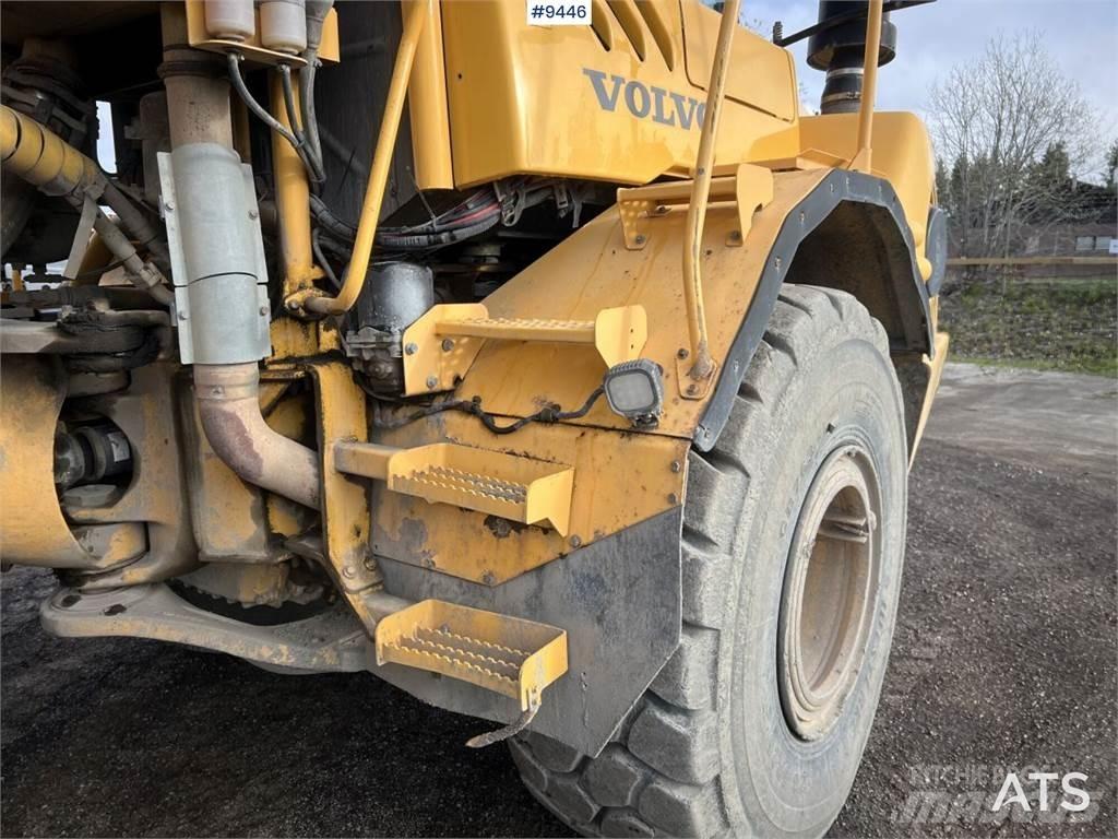 Volvo A25D ساحبات مفصلية