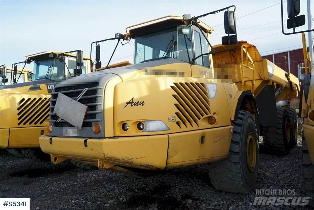 Volvo A35D 6x6 ساحبات مفصلية