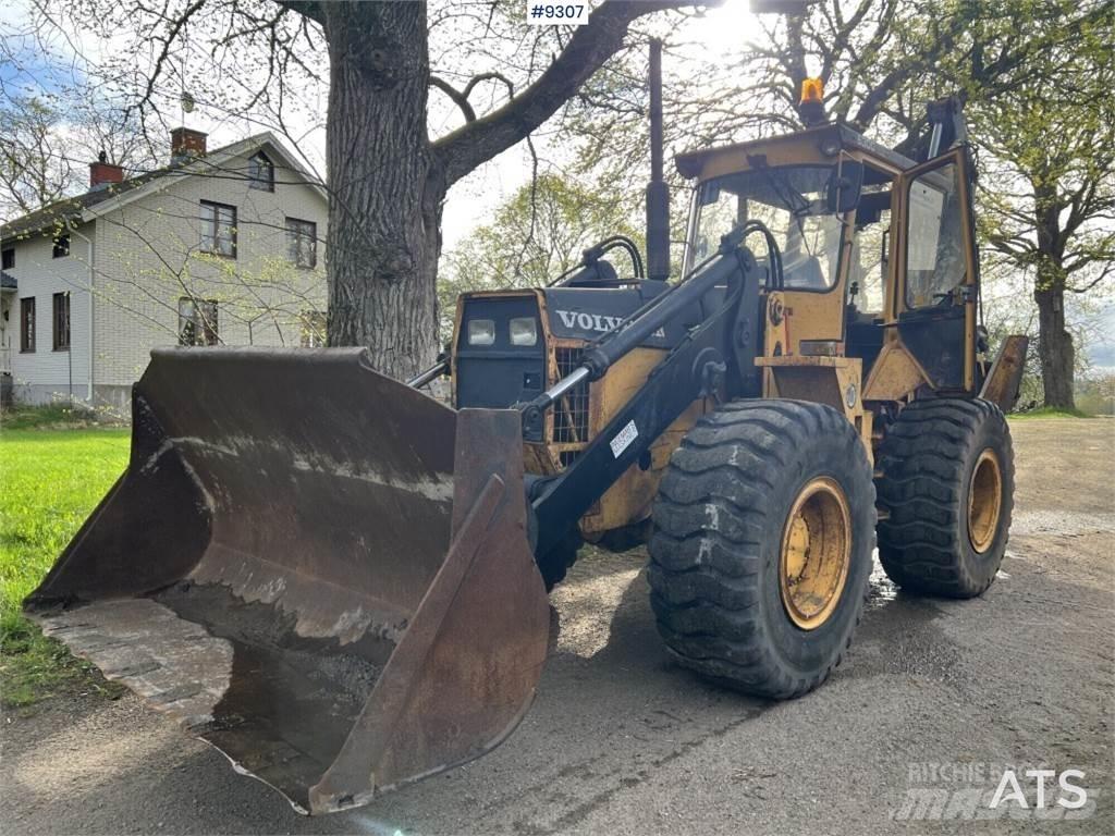 Volvo BM 6300 لوادر ذات جرافات عكسية