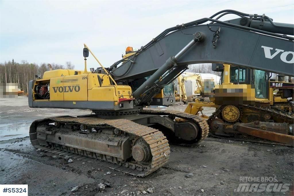 Volvo EC460BLC حفارات زحافة