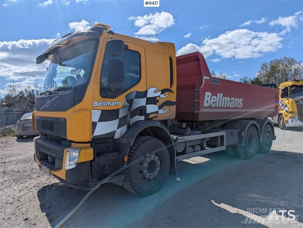 Volvo FE 6x2 شاحنات قلابة