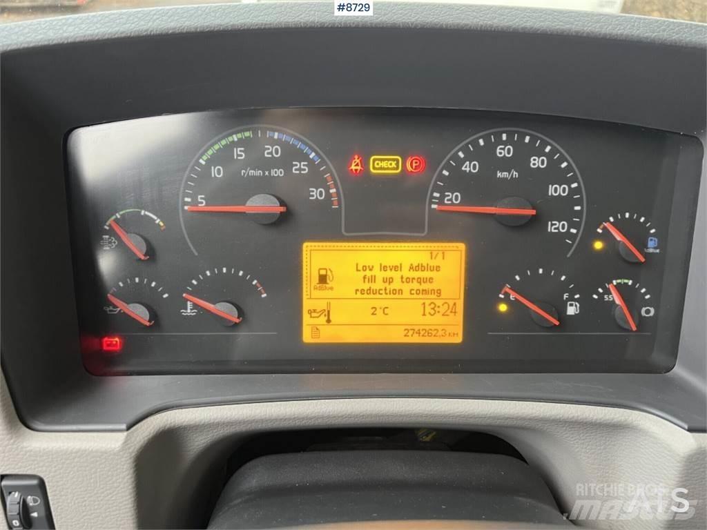Volvo FL 42 R شاحنات ذات هيكل صندوقي