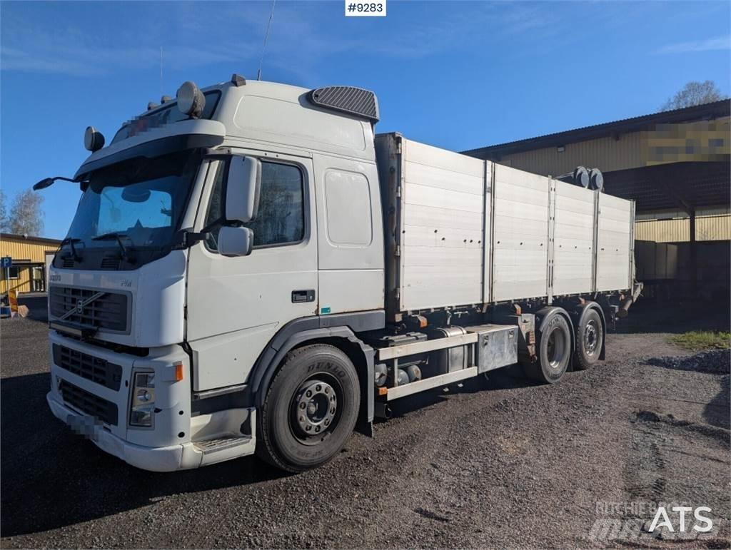 Volvo FM480 6x2 شاحنات الرافعات