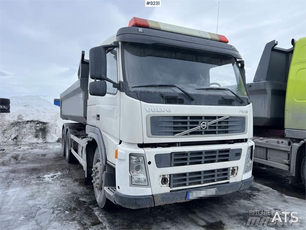 Volvo FM9 6X2 Tippbil شاحنات قلابة