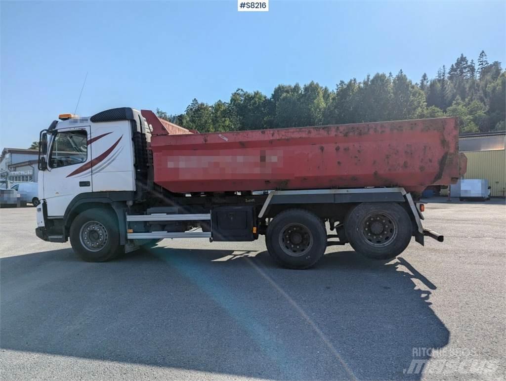 Volvo FMX 6X2 شاحنات قلابة