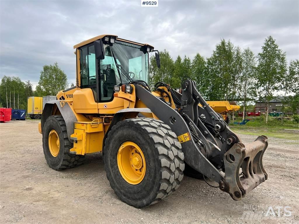 Volvo L60F لوادر بعجل