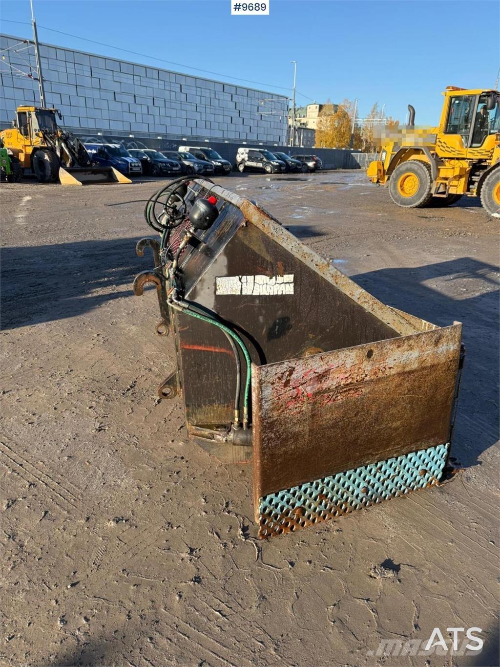 Volvo L60G لوادر بعجل