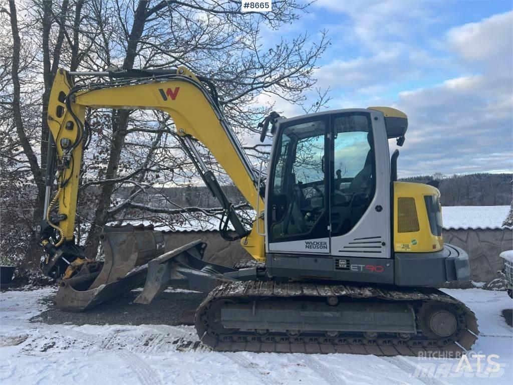 Wacker Neuson ET90 حفارات وسط 7 طن - 12 طن