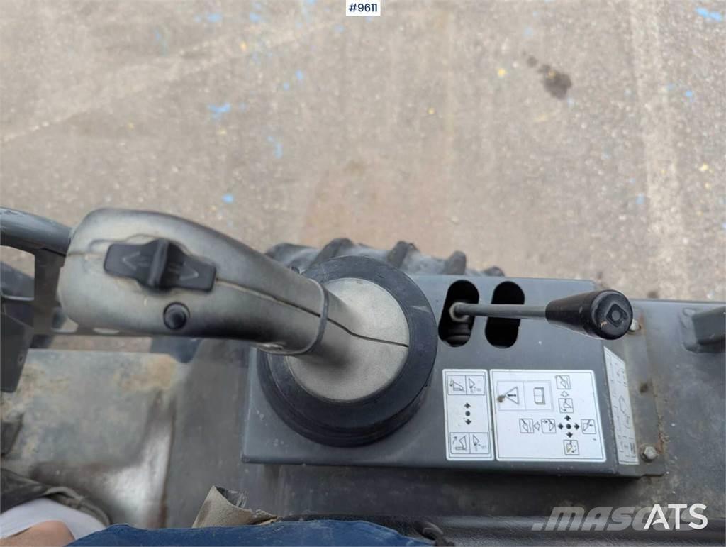 Wacker Neuson WL 20 لوادر بعجل