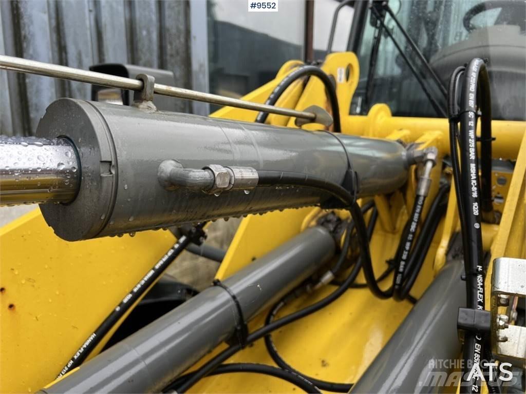 Wacker Neuson WL52 لوادر بعجل