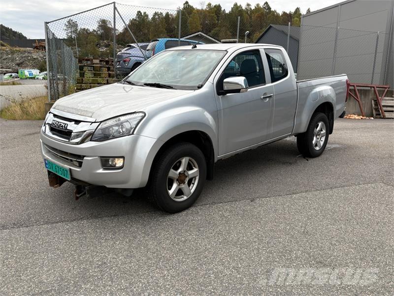 Isuzu D-max سيارات