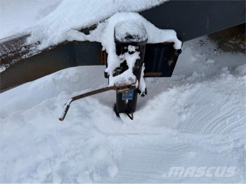  OVOX مقطورات أخرى