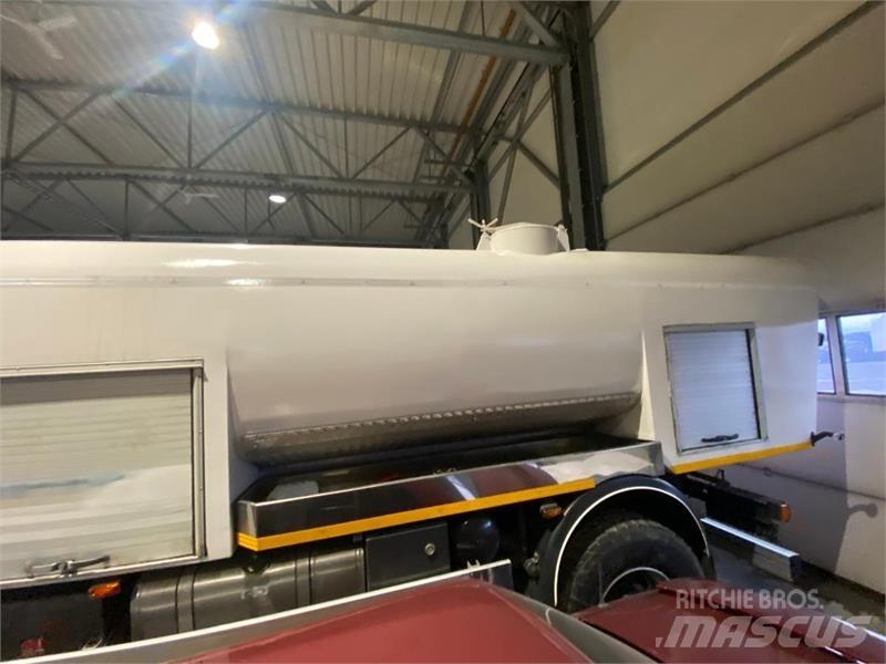 Scania Wb شاحنات أخرى