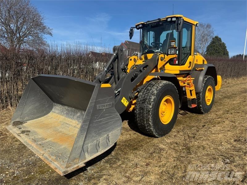 Volvo L70H لوادر بعجل