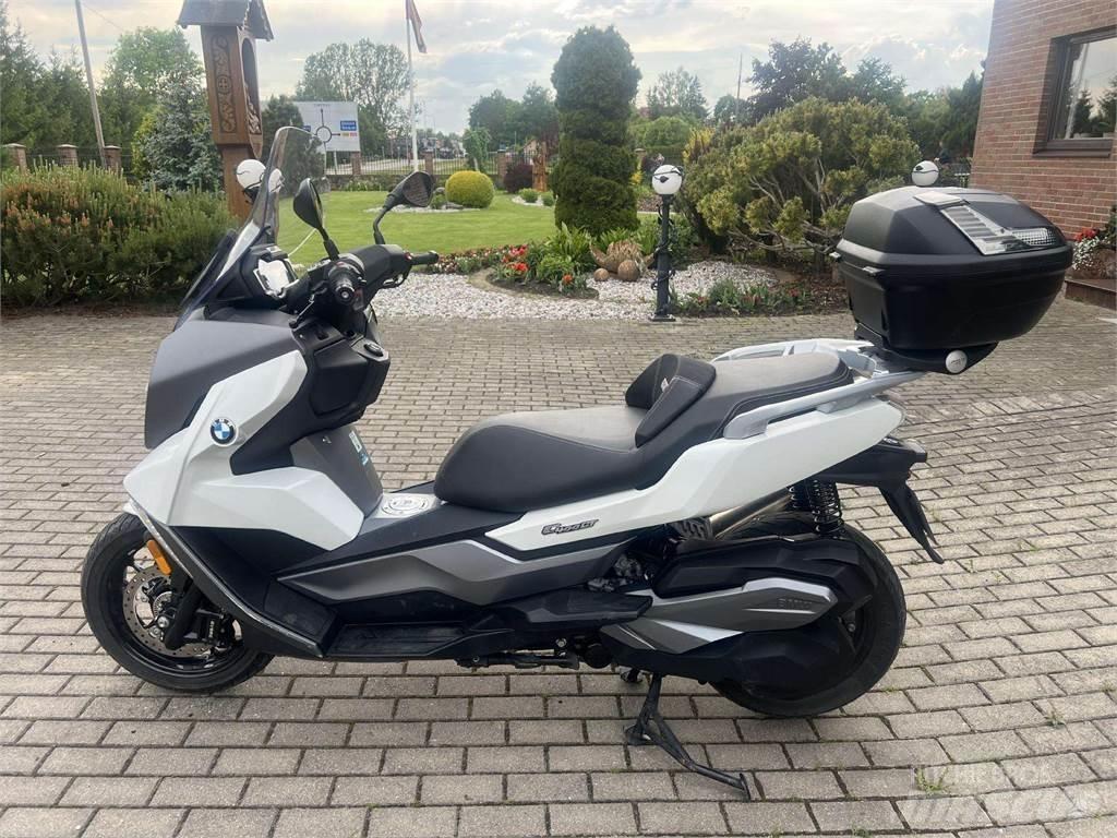 BMW  مركبات لجميع التضاريس