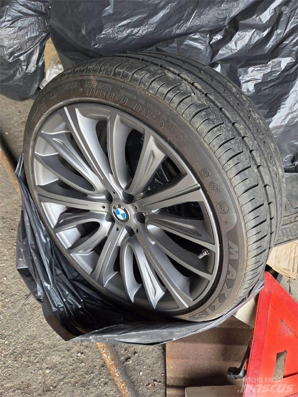 BMW  الإطارات والعجلات والحافات