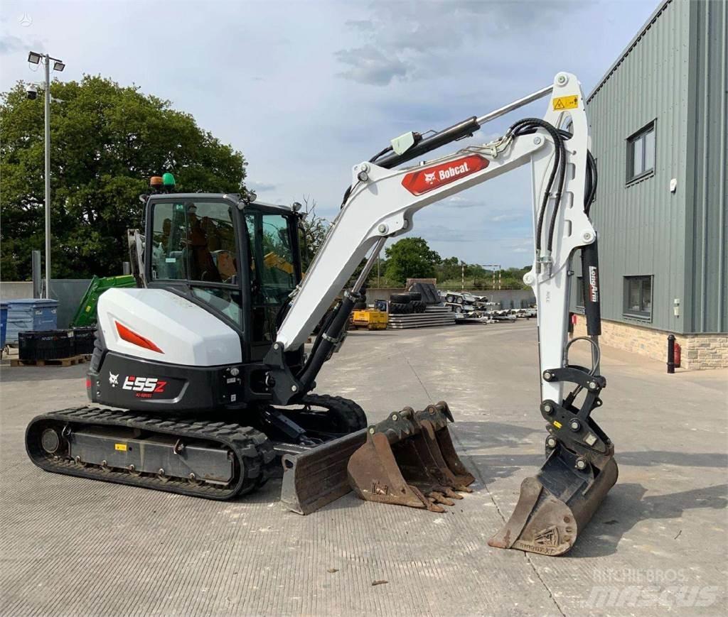 Bobcat E55z حفارات زحافة