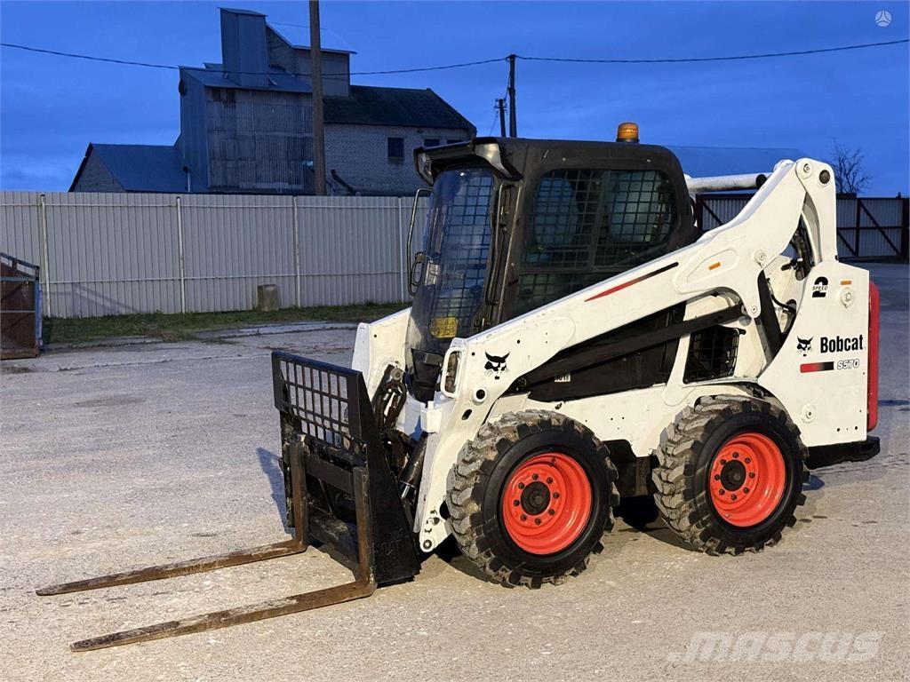 Bobcat S570 لوادر صغيرة