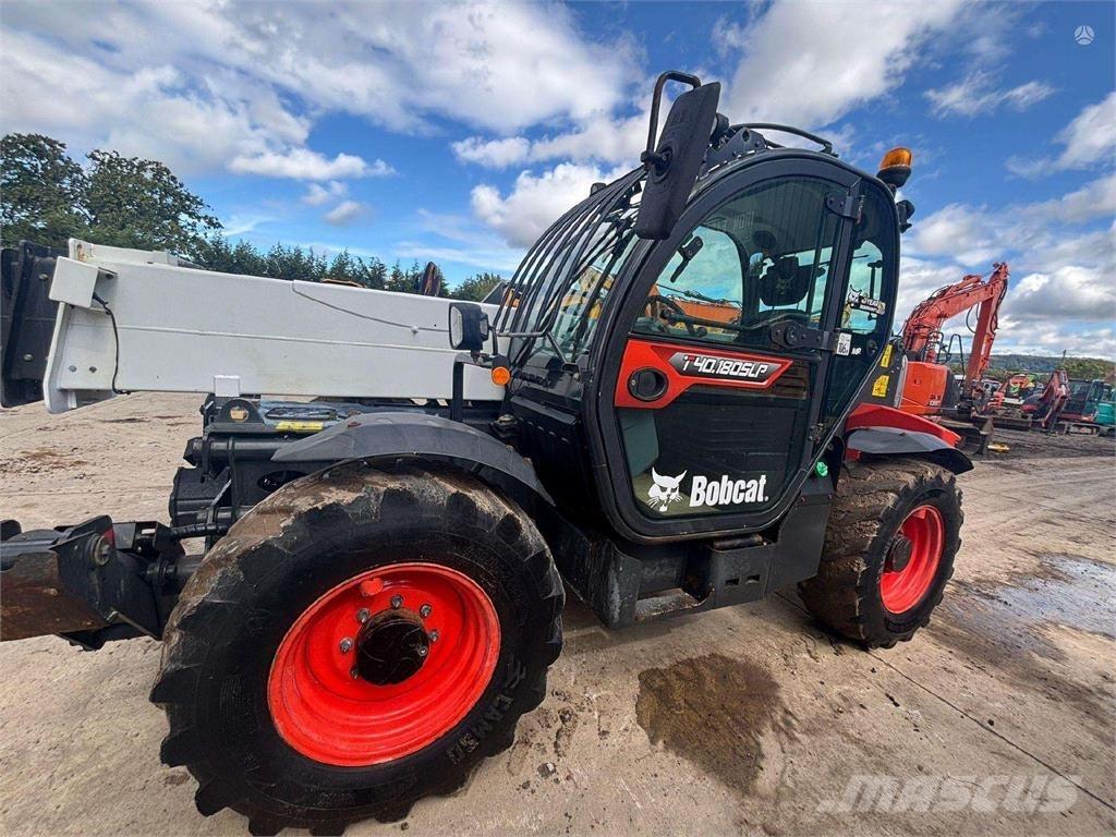 Bobcat T40.180SLP مناولات متداخلة