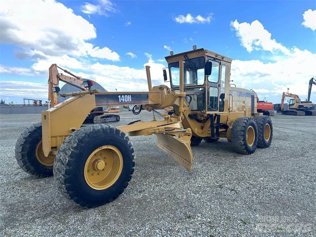 CAT 140 H معدات تمهيد الطرق