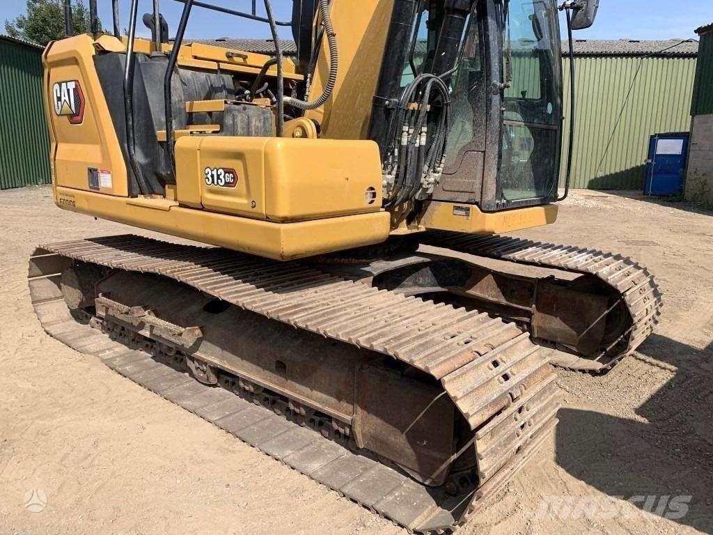 CAT 313GC حفارات زحافة